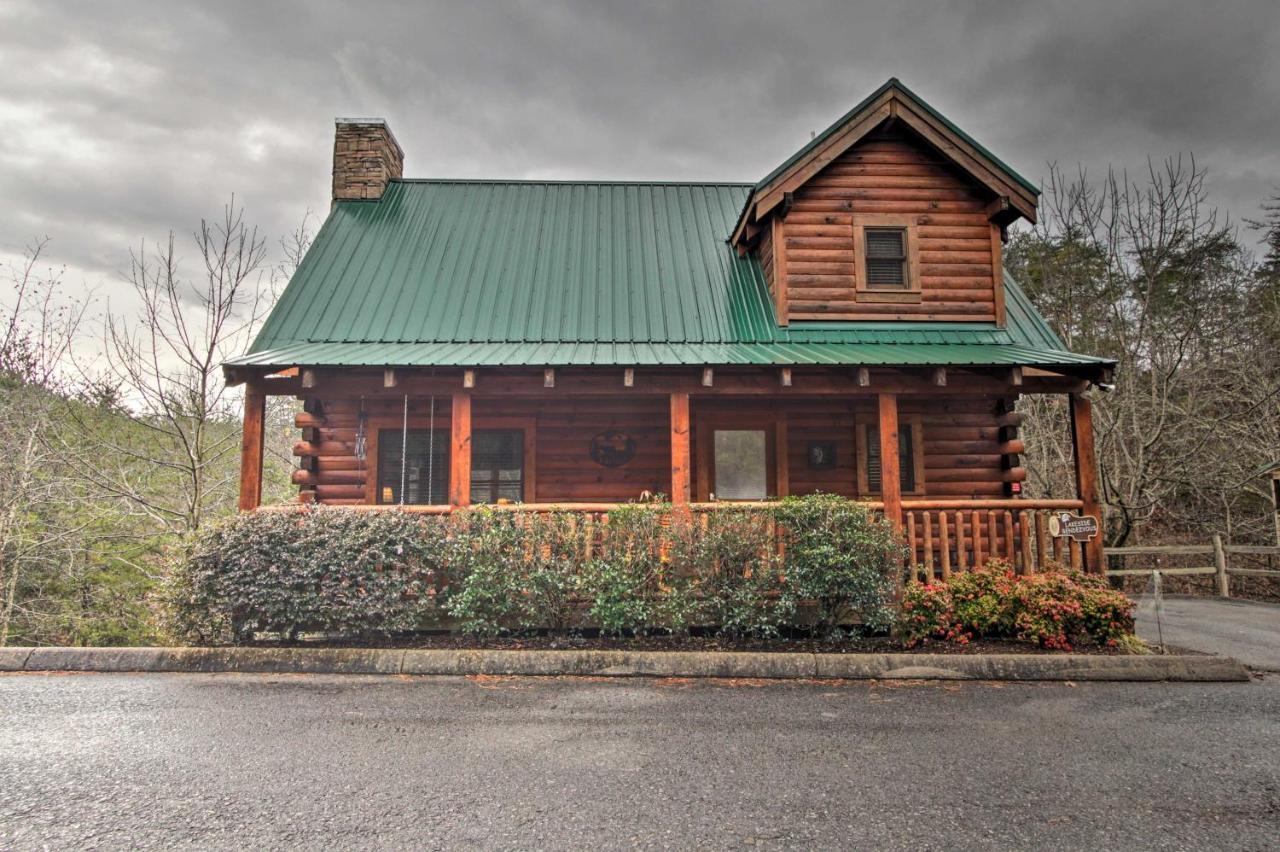 Romantic Cabin With Hot Tub In Pigeon Forge! 外观 照片